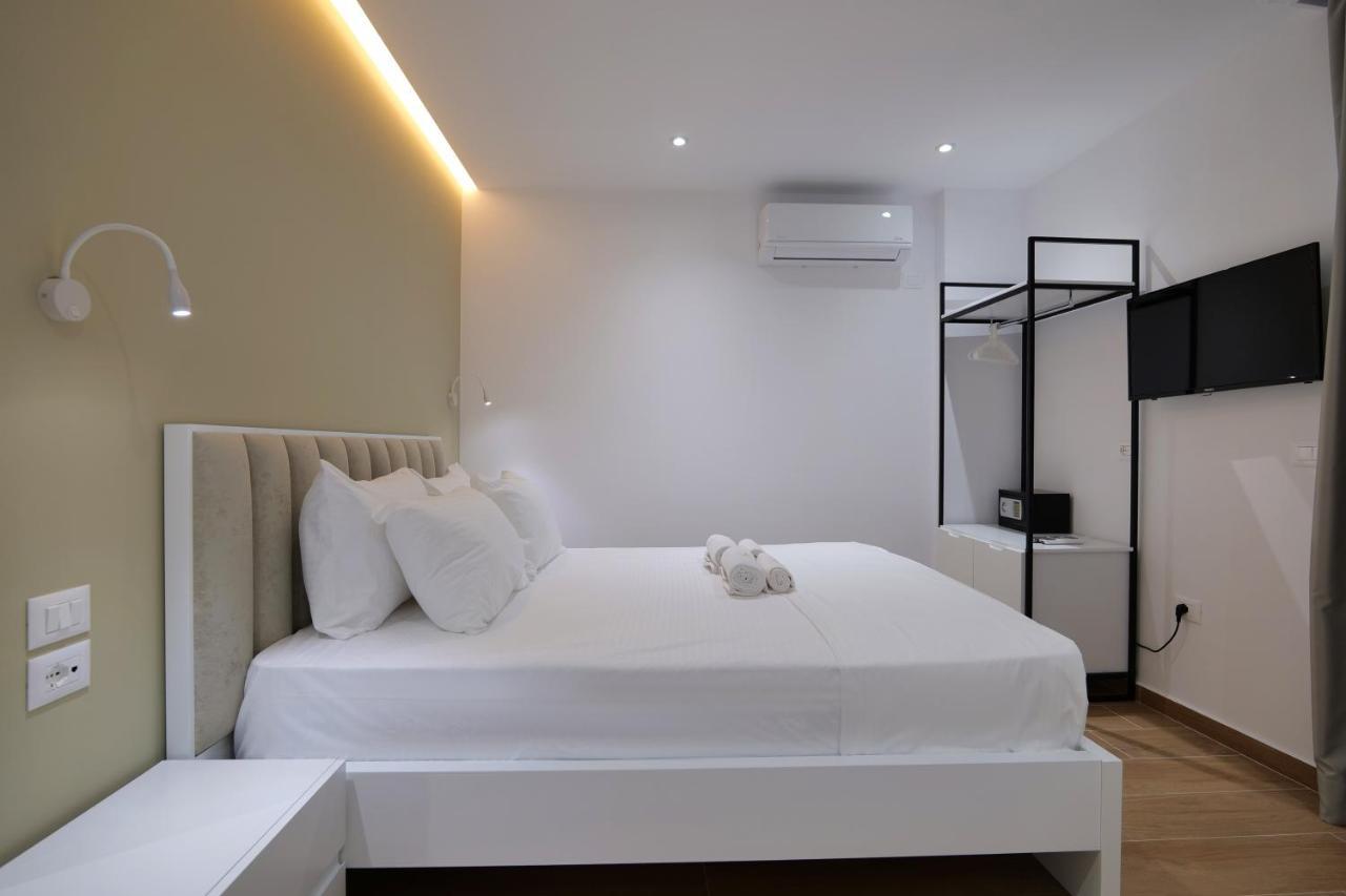 Adora's View Hotel Sarande